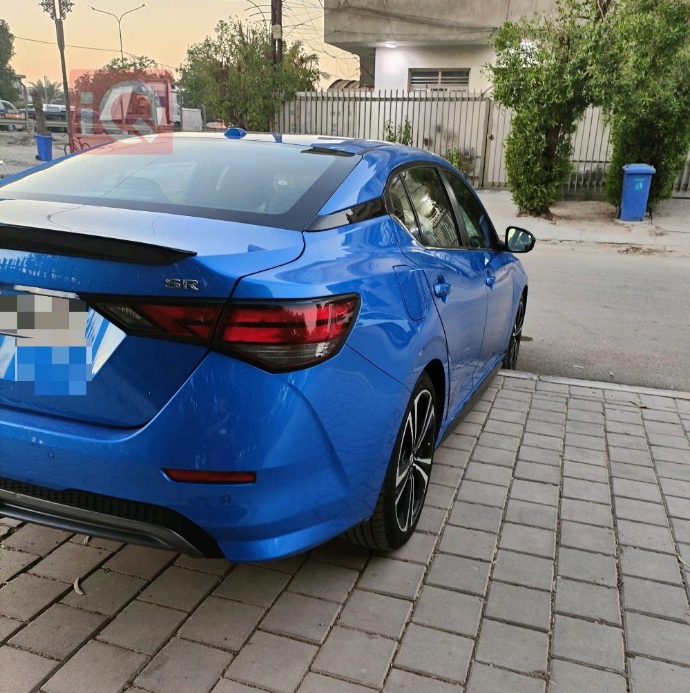 نيسان سنترا